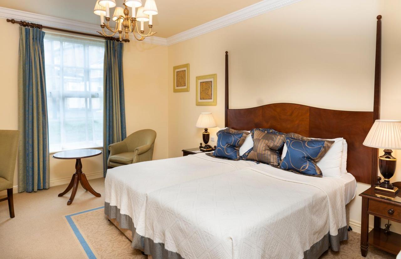 Ringwood Hall Hotel & Spa 切斯特菲尔德 外观 照片