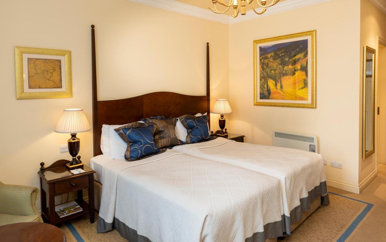 Ringwood Hall Hotel & Spa 切斯特菲尔德 外观 照片